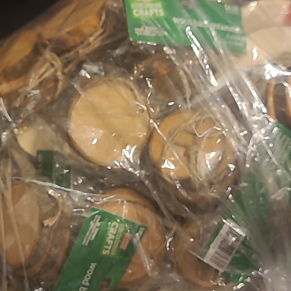 Crafts - Picture 3 of 3